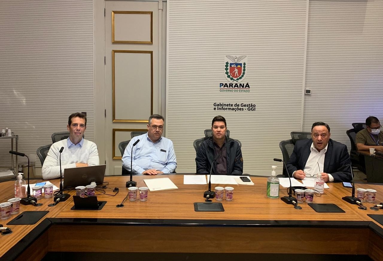 Em reunião, deputado ressalta apoio do Governo no enfrentamento da Covid-19