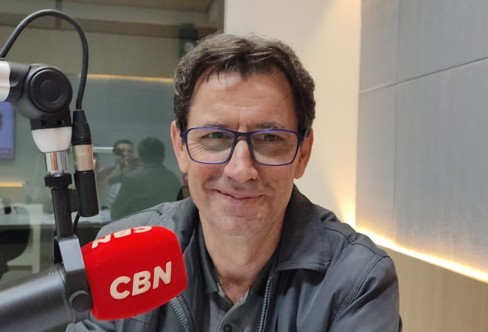 "O jornalismo não nasceu pra vender ideias, a publicidade vende ideias", diz Buzzi