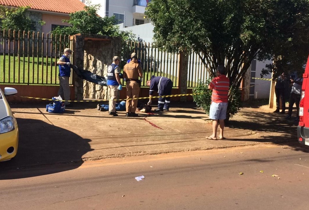 Homem é morto a tiros no Centro de Cascavel