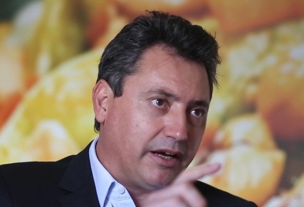 "Se meia dúzia de índio consegue mudança de interpretação, vamos levar um milhão de agricultores para Brasília", diz Souza