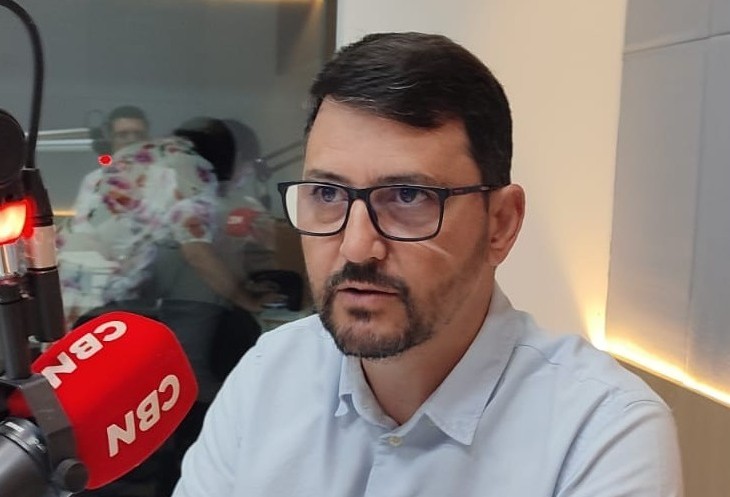 "Estamos com atendimento oftalmológico de urgência no HU, não temos mais essa dificuldade", diz Webber