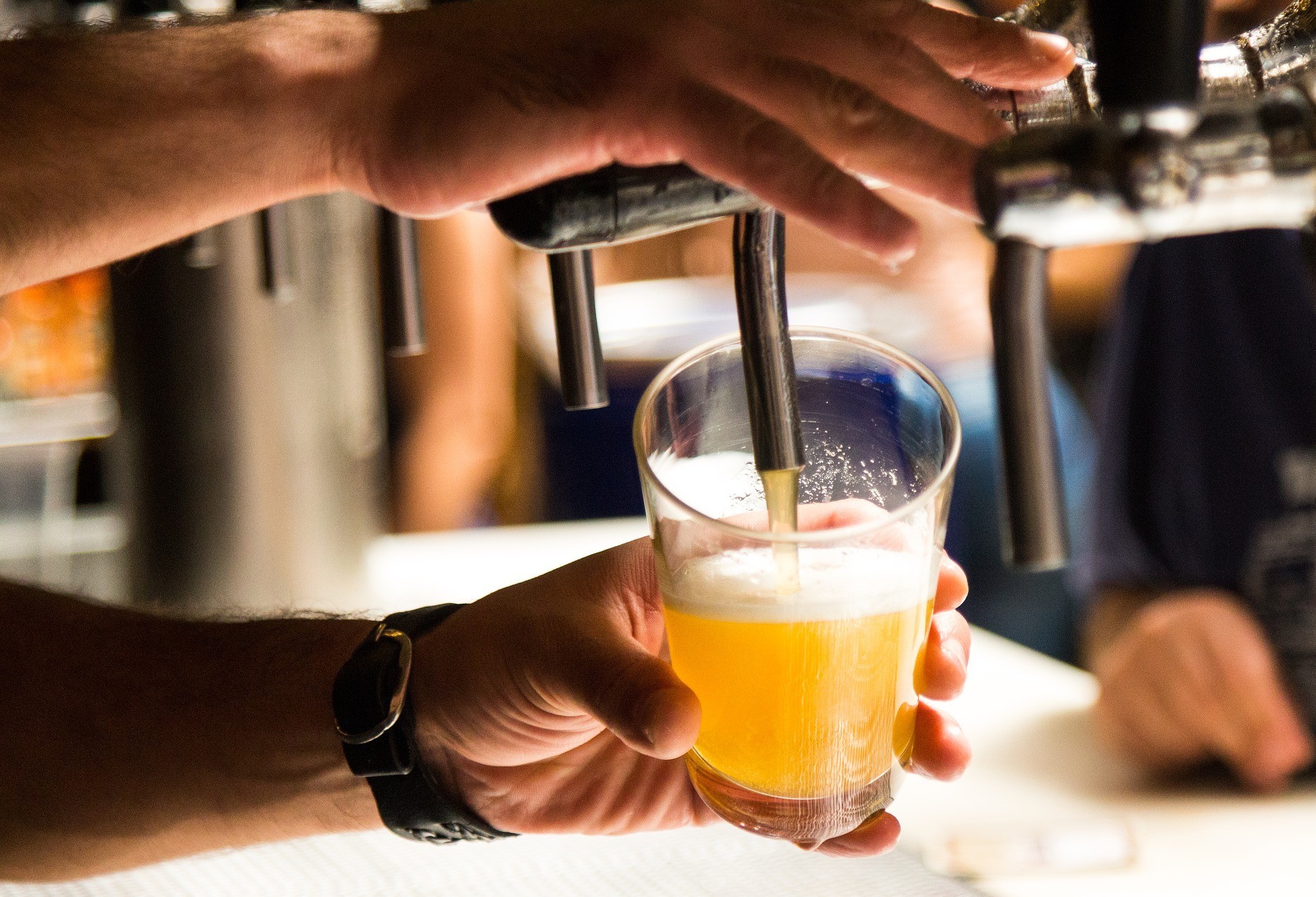 Venda de bebidas alcoólicas será proibida a partir das 22h no Estado 