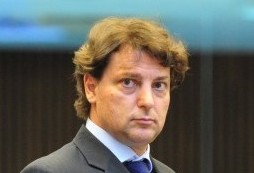 "Temos 29 prefeitos e 33 vices, nosso desafio é triplicar a presença do MDB nas prefeituras do Paraná", diz Anibelli