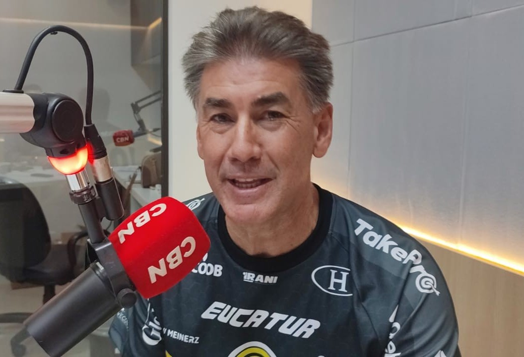 "É um momento extraordinário, a cidade 'respira' futebol. Será uma festa linda", diz Paranhos