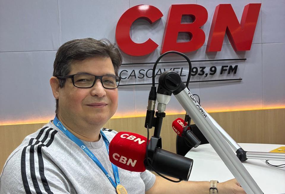 Taxa de inadimplência sobe 9,4% em 12 meses no Brasil e atinge 43,9% da população adulta