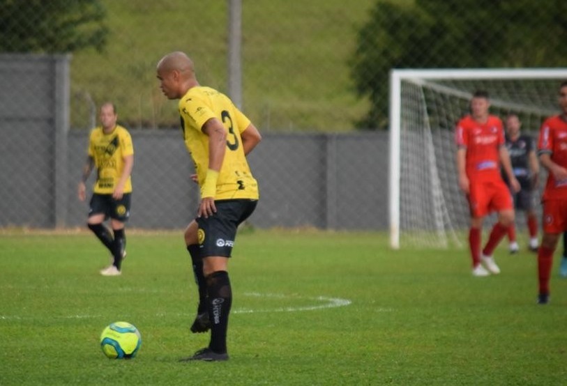 FC Cascavel vence, fica em 3º lugar e vai enfrentar o Paraná Clube