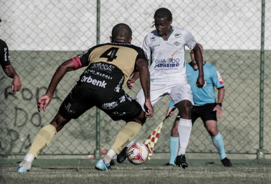 FC Cascavel vence com gol nos acréscimos e vai enfrentar o Novorizontino