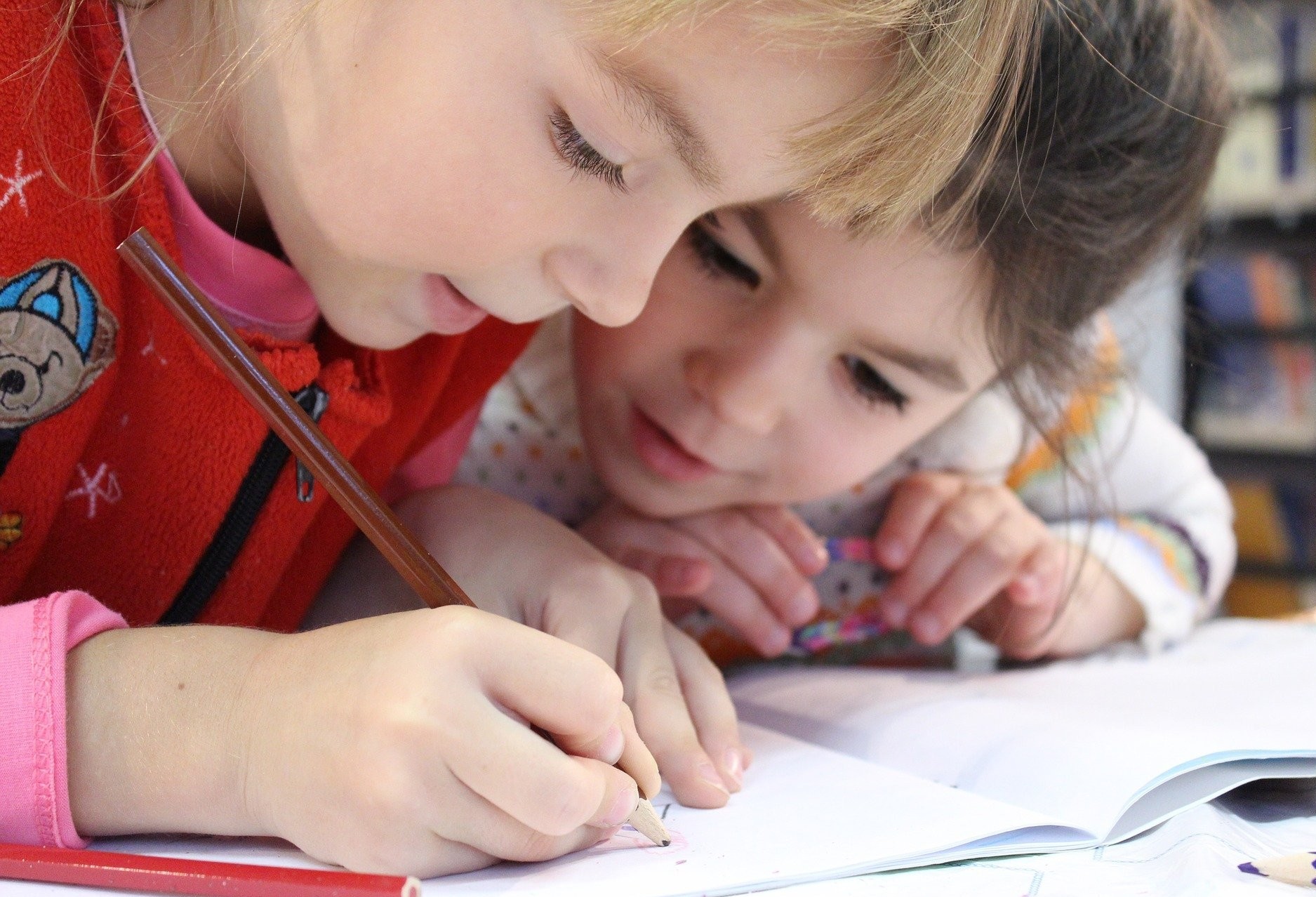 Assinado novo chamamento para profissionais da educação 