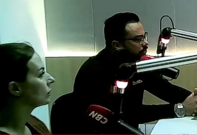  "Viver o presente é sempre ter um novo motivo para brindar"