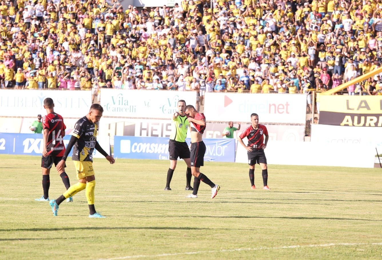 Cascavel fecha primeira fase do Paranaense em quinto lugar e enfrentará o Maringá nas quartas