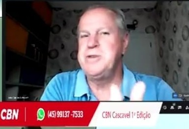 "Acredito que nesse governo deveremos ter avanços importantes na educação", diz Eckstein