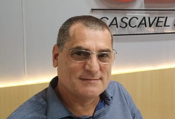 "Vamos ouvir os candidatos para saber qual estará mais comprometido com os micro empresários”, diz Viapiana