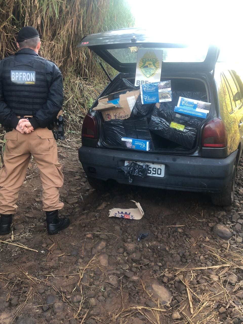 Jovens são detidas  com maconha 