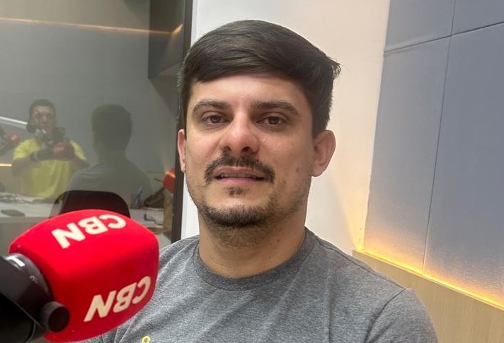 "As abelhas têm papel fundamental para preservação e equilíbrio do ecossistema", diz Grando