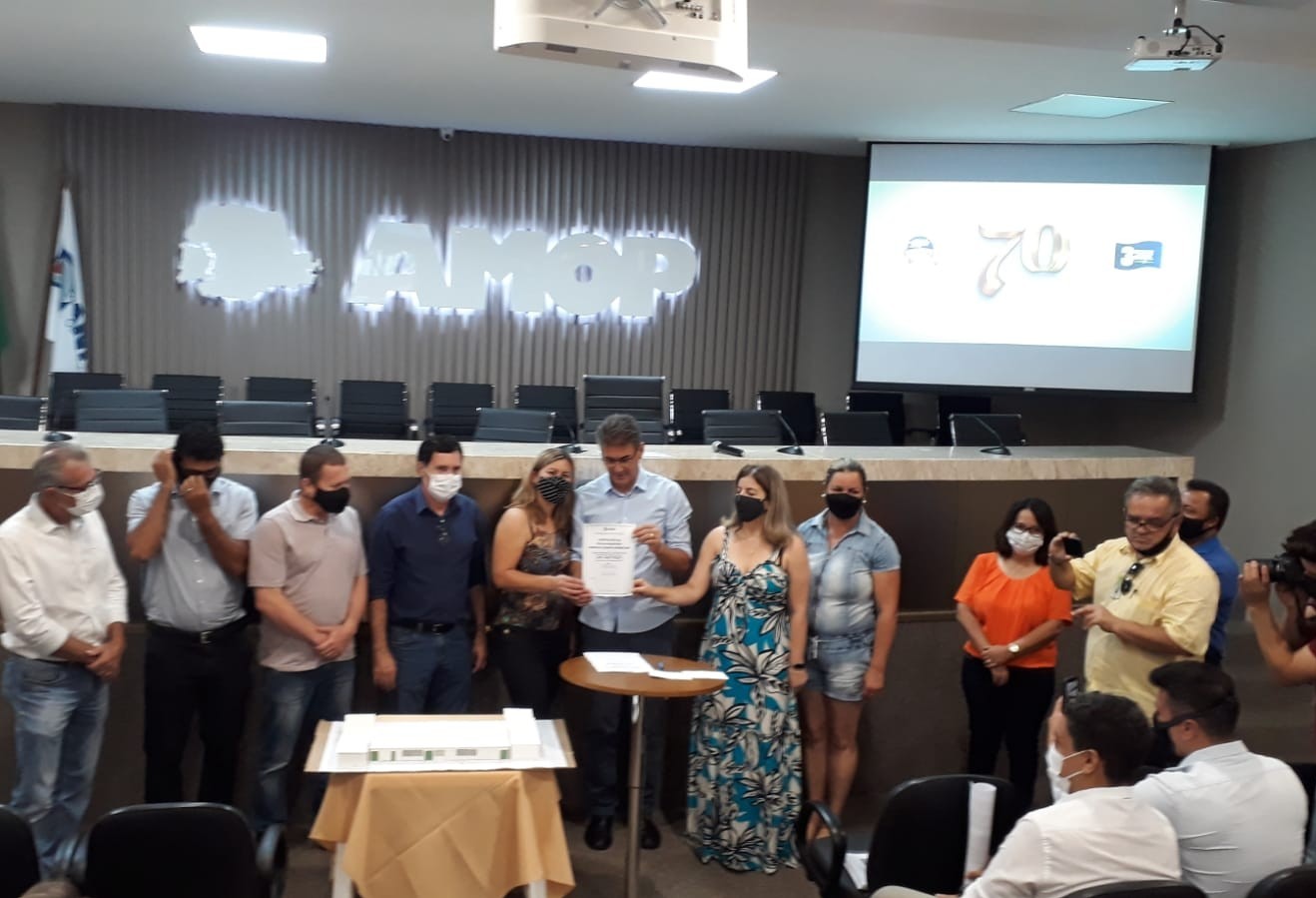 Autorizadas licitações para ampliação e reformas de escolas 