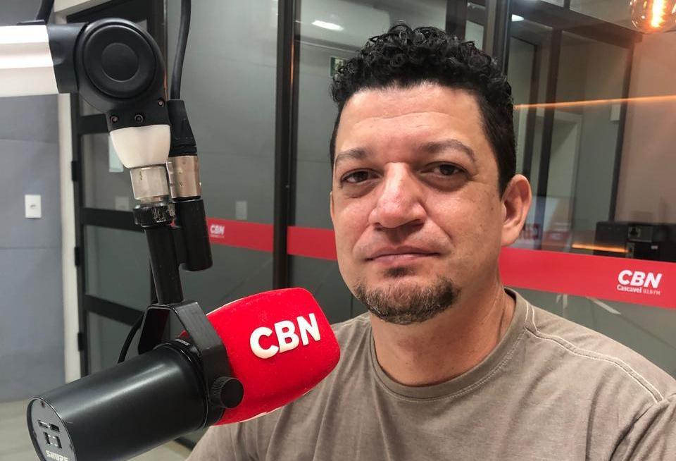 "O mercado carece de profissionais da tecnologia", diz Leandro de Souza