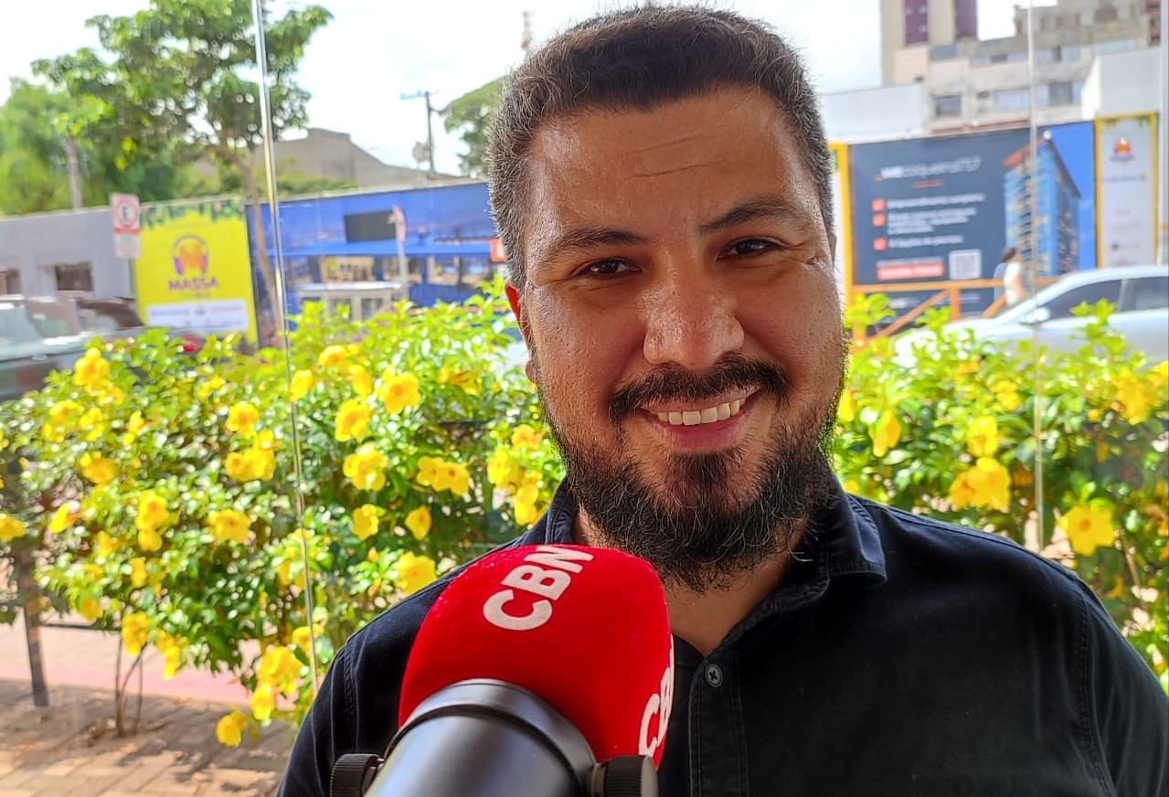 "É a gente abrindo mão do nosso trabalho"