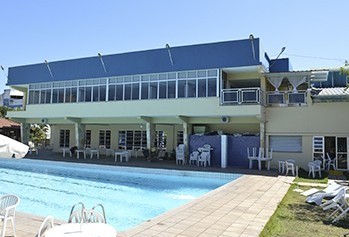 Principais clubes de Cascavel suspendem atividades