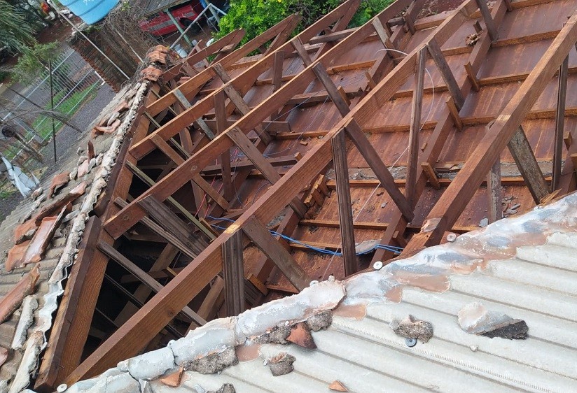 Chuva e ventos fortes mobilizam a Defesa Civil em Cascavel
