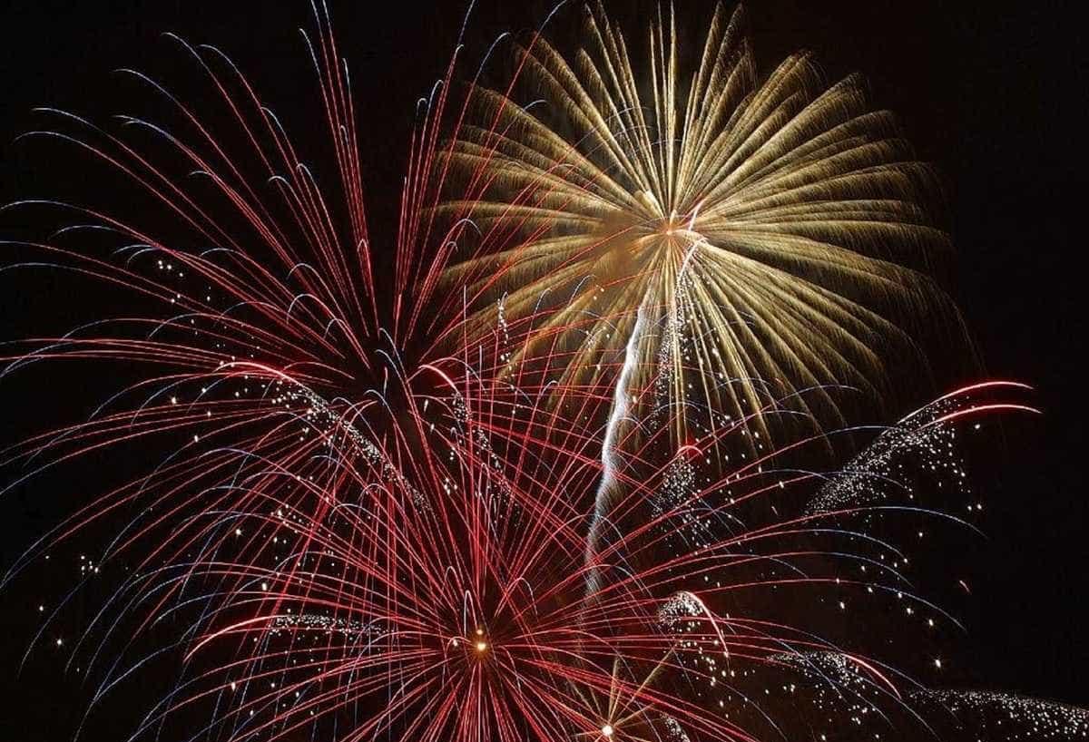 Fogos de artifício exigem cuidados no uso doméstico