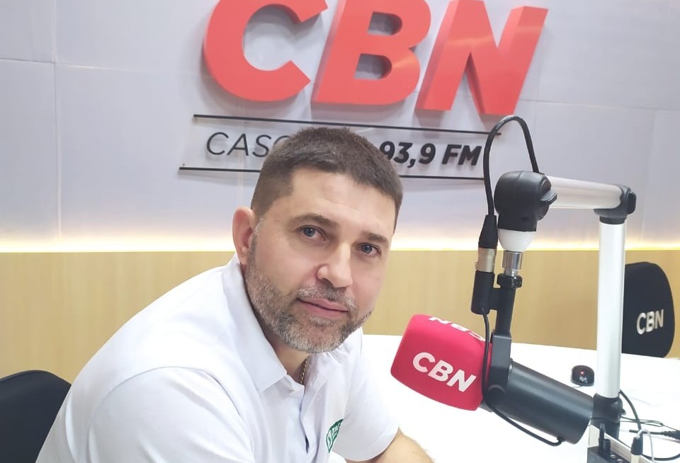 "O implante  dentário é  para a vida toda, mas precisa de cuidados"