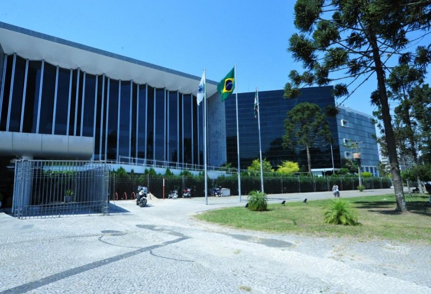 Alep retorna as atividades nesta quarta-feira (2)