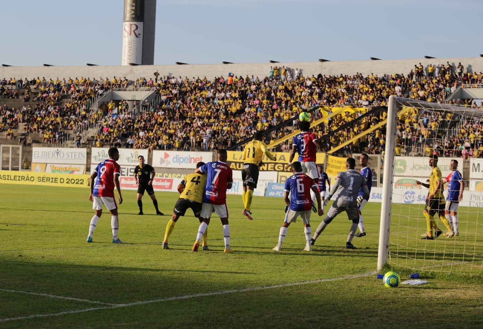 FC Cascavel joga melhor, mas fica no 0x0 diante do Paraná no Olímpico