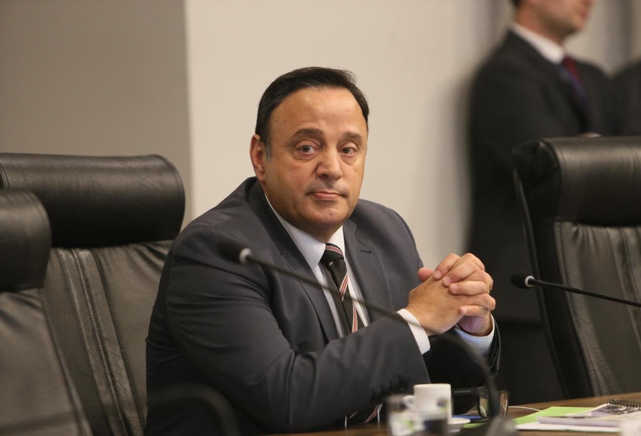 Deputado Bakri está recuperado da covid-19