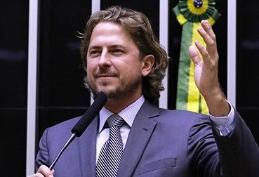 "É compromisso do governo Lula  manter e ampliar obras programadas com recursos da Itaipu"