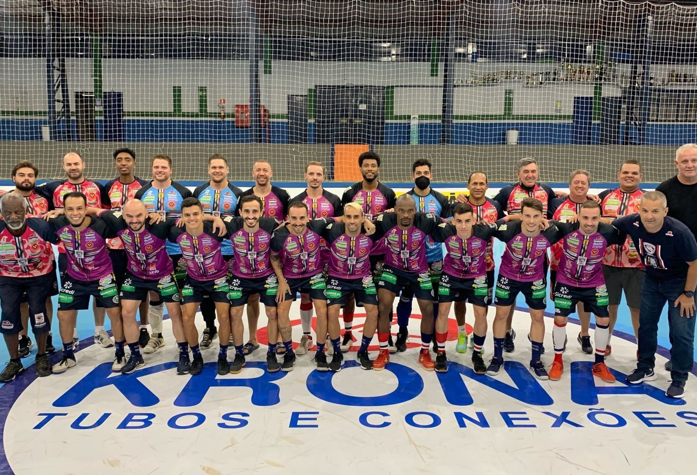 Com reforços e manutenção da equipe, Cascavel Futsal se prepara para maratona de competições