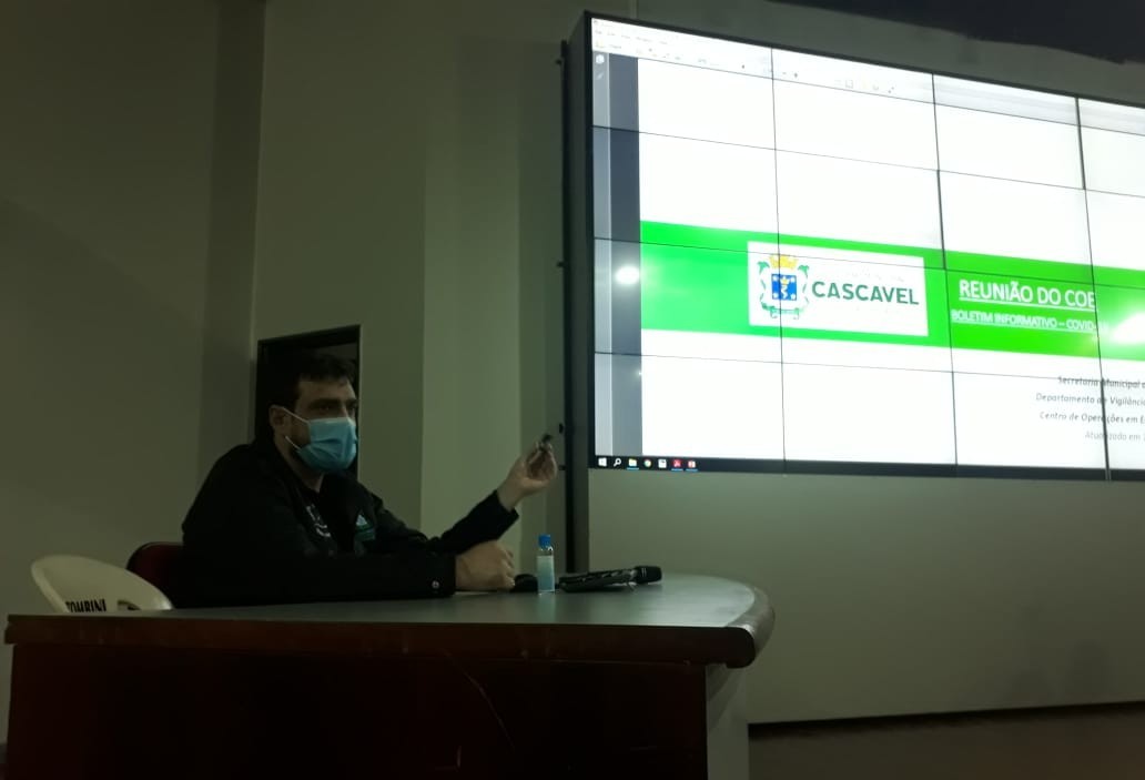 Secretário da Saúde de Cascavel apresenta metodologia para calcular o risco de saúde relacionado à Covid-19