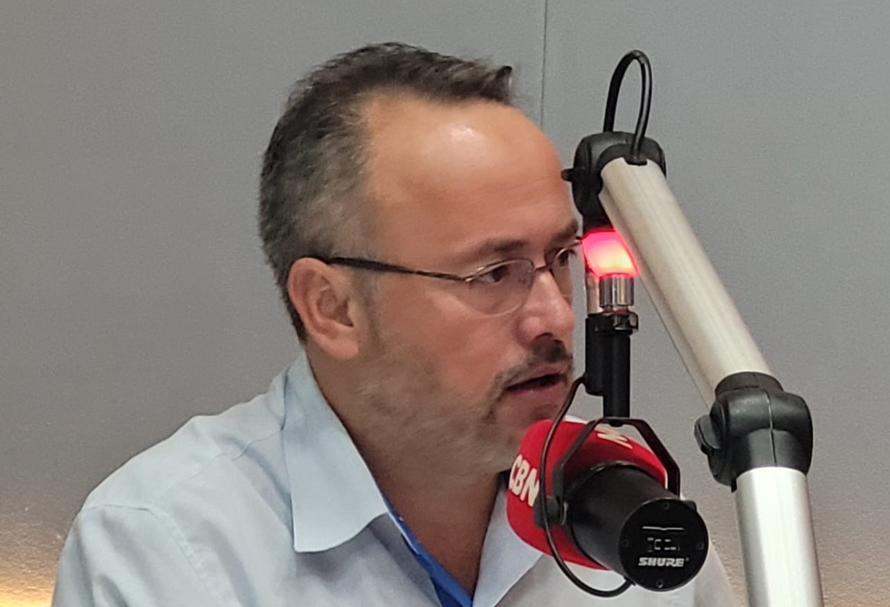 "Discordo que o trabalhador brasileiro rende menos, faltam condições adequadas de trabalho"