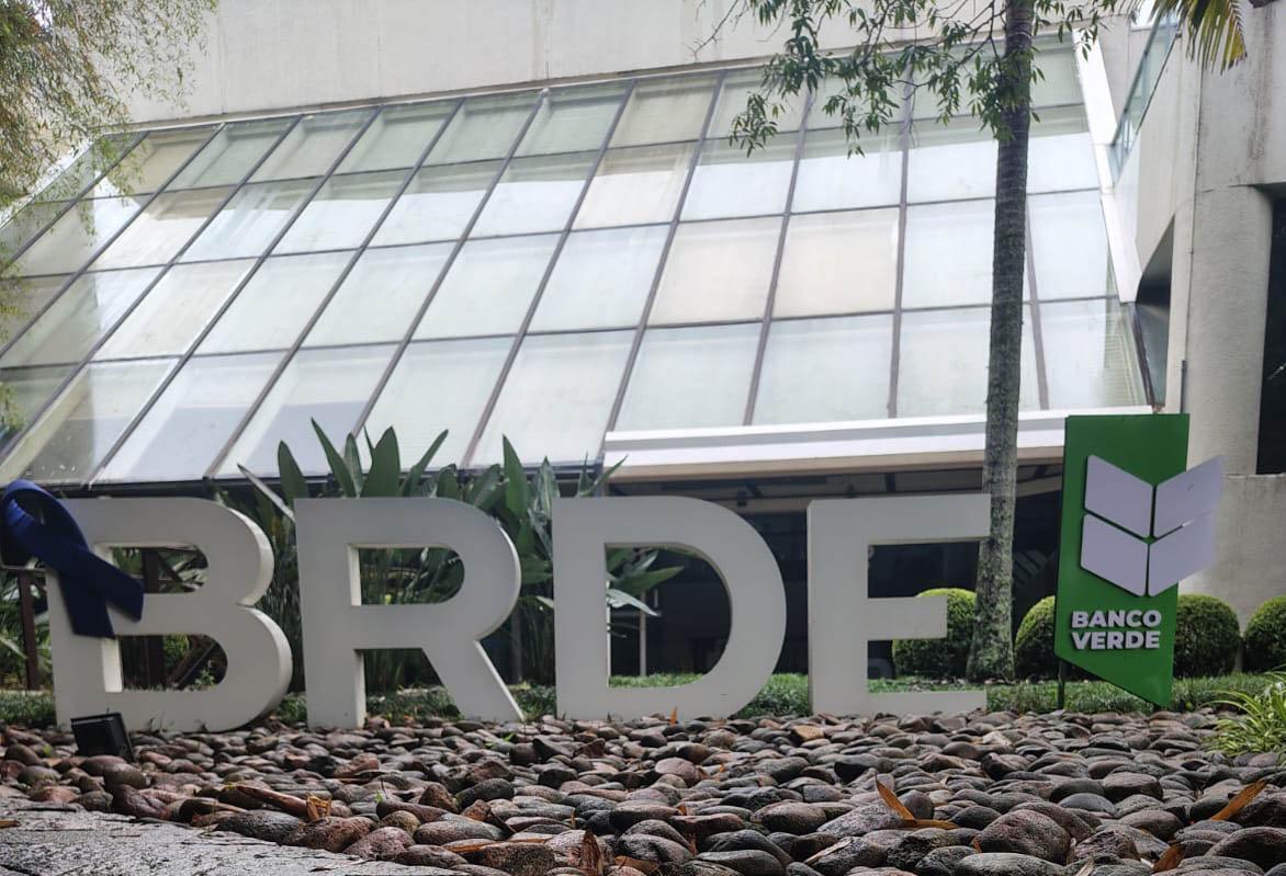 BRDE recebe Selo Clima por políticas de sustentabilidade pelo segundo ano consecutivo