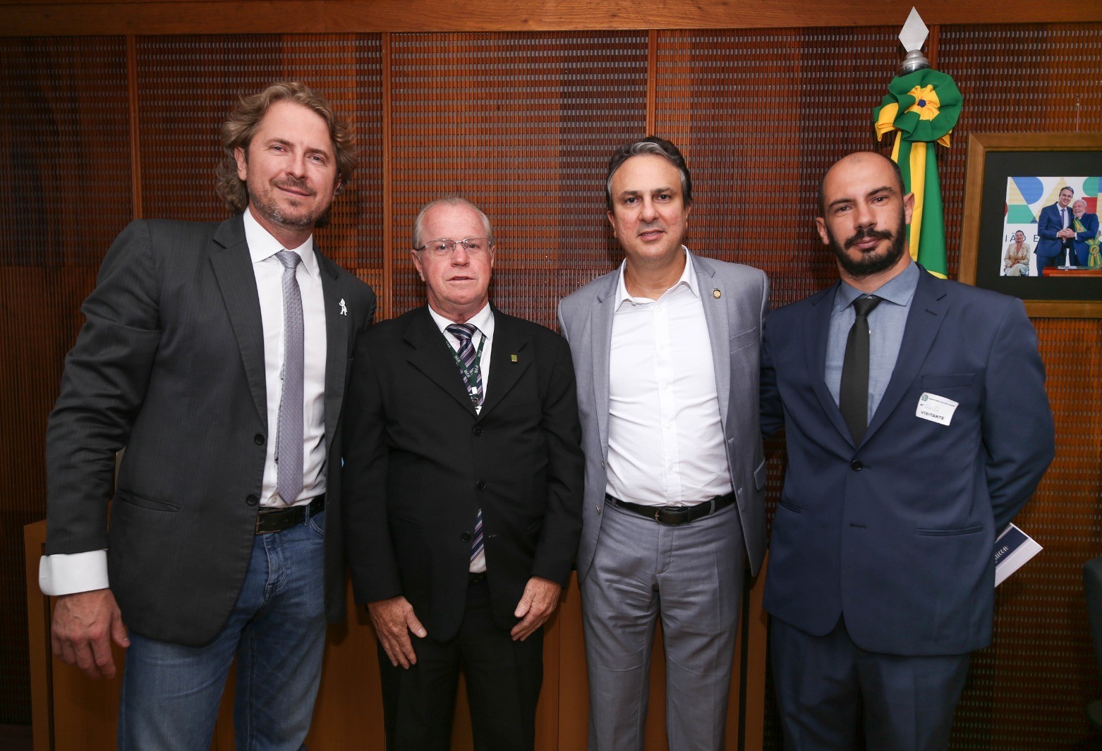 Zeca Dirceu promove semana da educação do Paraná no MEC