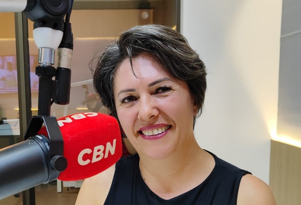 "Não desista, cada dia significa uma nova oportunidade para reescrever sua história", diz Angela