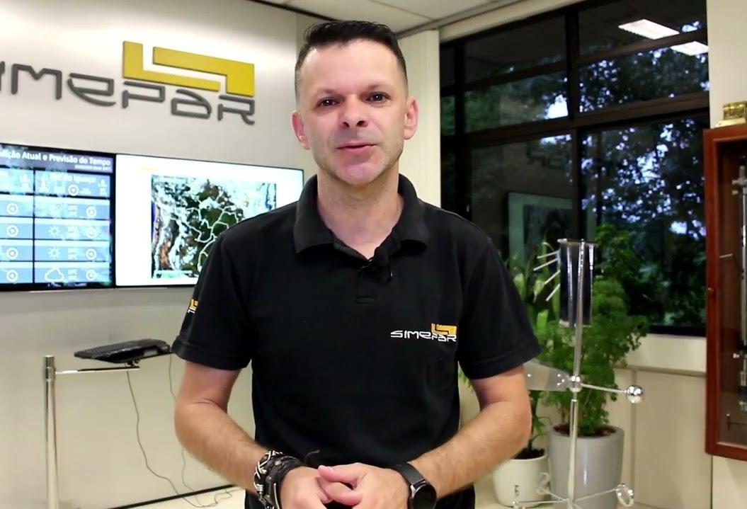 Meteorologista explica como se formam tornados e tempestades severas