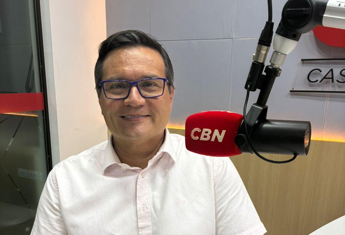 Fevereiro Roxo alerta para a conscientização sobre o Alzheimer