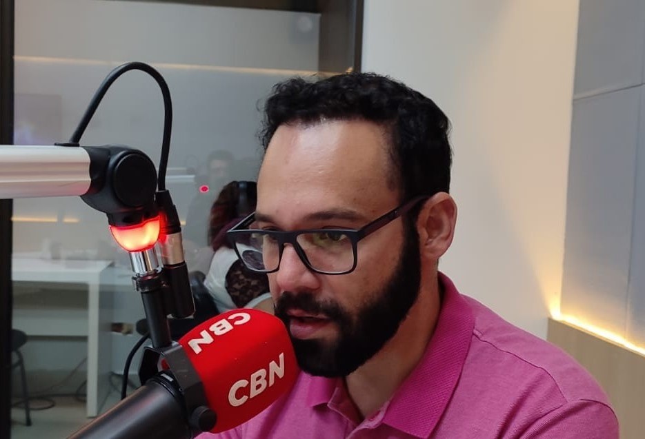 "O atendimento oftalmológico no HU é espetacular, a população não tem ficado desassistida", diz Muniz