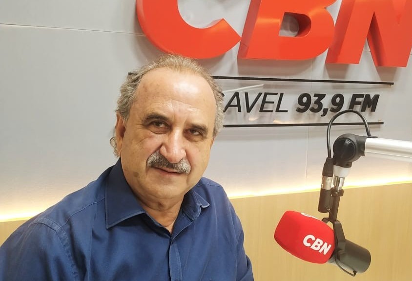 "Entendo que o governo do Estado poderia assumir com tarifa de R$2,00"