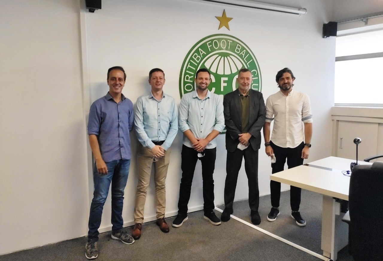 Coritiba investe em plataforma de relacionamento com torcedor