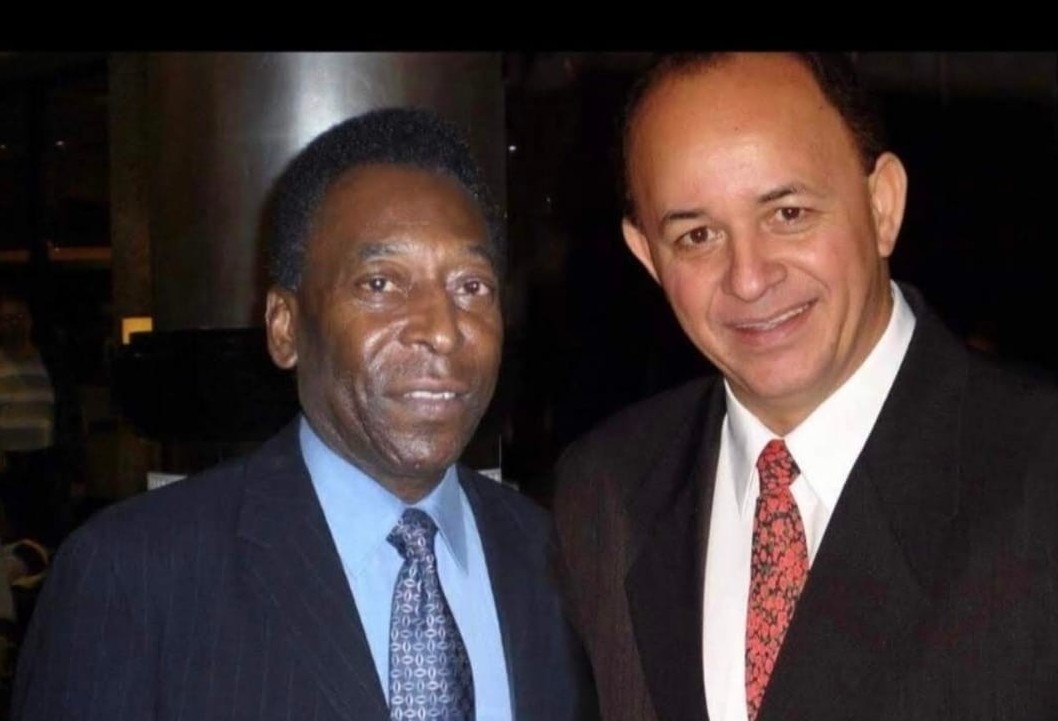 "Comprei do Rei Pelé um veículo Del Rey em 1986", diz Zé Ivaldece
