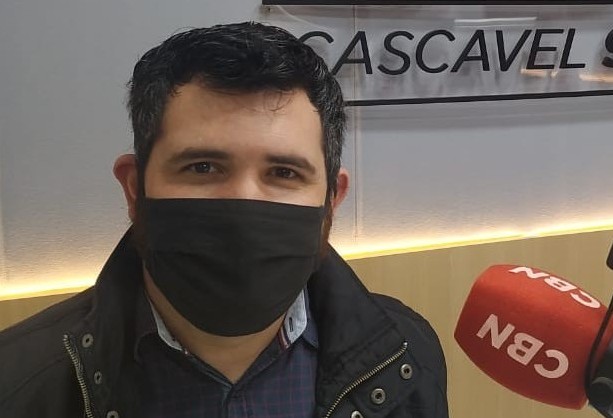 "O Governo do Estado apresenta eficiência satisfatória no processo de vacinação"