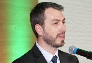 "A simplificação é necessária, mas esperamos que, pelo menos, não ocorra aumento da carga tributária", diz Ghellere