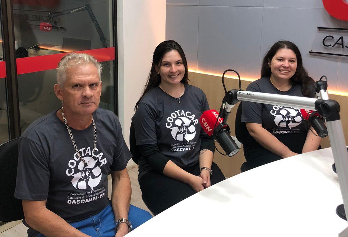 Na semana do Meio Ambiente, associados da Cootacar reforçam importância da reciclagem