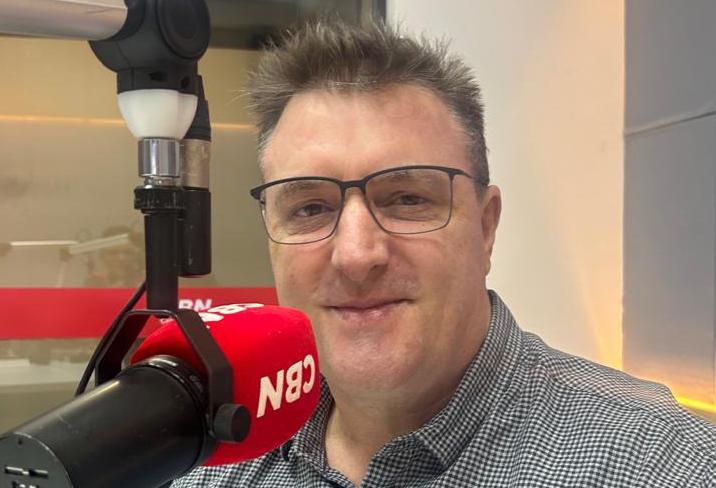 Holding é a melhor solução para organizar e proteger negócios e patrimônio? Ouça o consultor Jair  Wiebelling