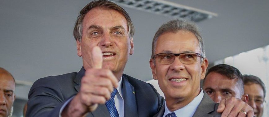 Bolsonaro anuncia revitalização do sistema de furnas em Foz do Iguaçu 