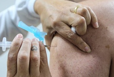 Comboio da Saúde imunizará professores na Blitz da Vacina